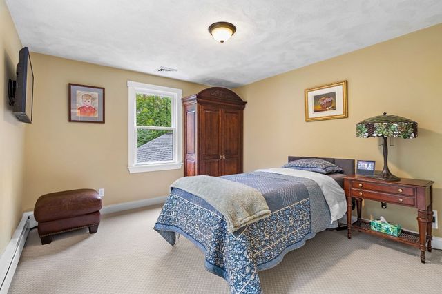 16 Wedgewood Rd, Stow, MA 01775