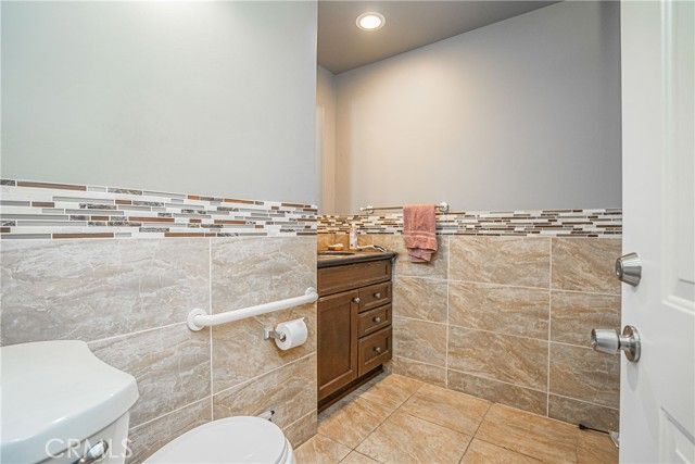 6286 Beach Boulevard, Buena Park, CA 90621