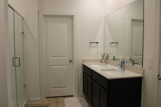 7822 Bel Fiore Drive, Richmond, TX 77406