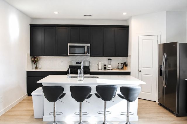 7822 Bel Fiore Drive, Richmond, TX 77406