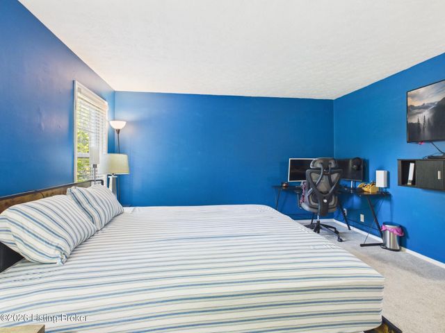 8127 Lake Ave APT A8, Louisville, KY 40222