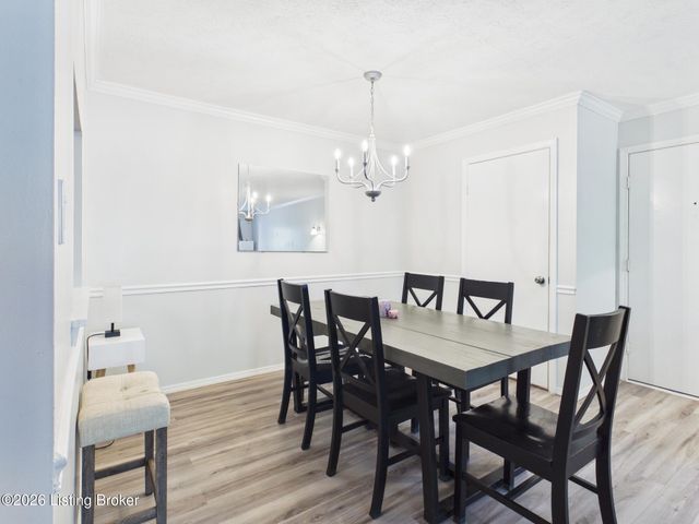 8127 Lake Ave APT A8, Louisville, KY 40222