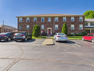 8127 Lake Ave APT A8, Louisville, KY 40222