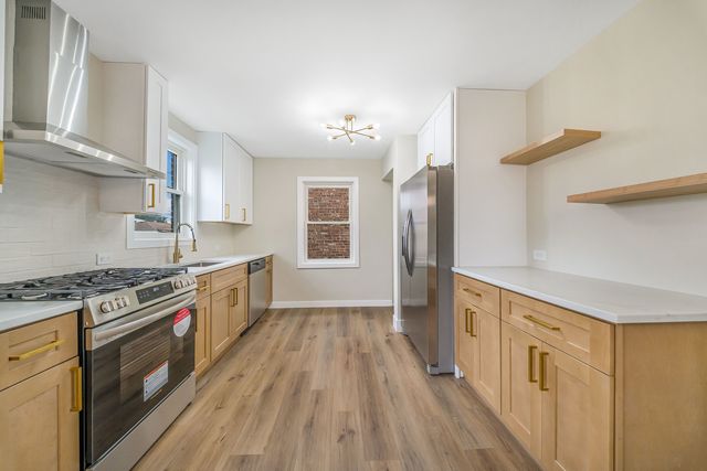 5229 S avers Avenue, Chicago, IL 60632