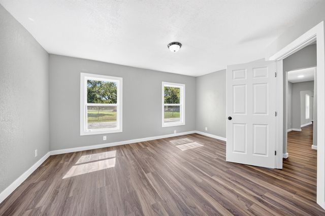 3016 Payne Street, Wills Point, TX 75169