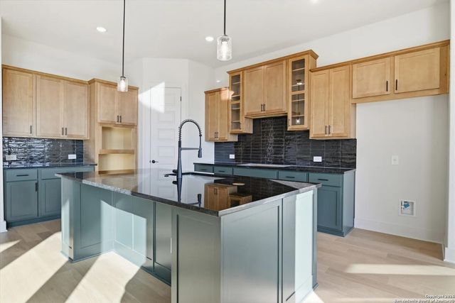 351 Haby Hill, San Antonio, TX 78253