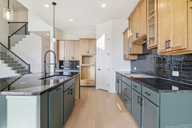 351 Haby Hill, San Antonio, TX 78253