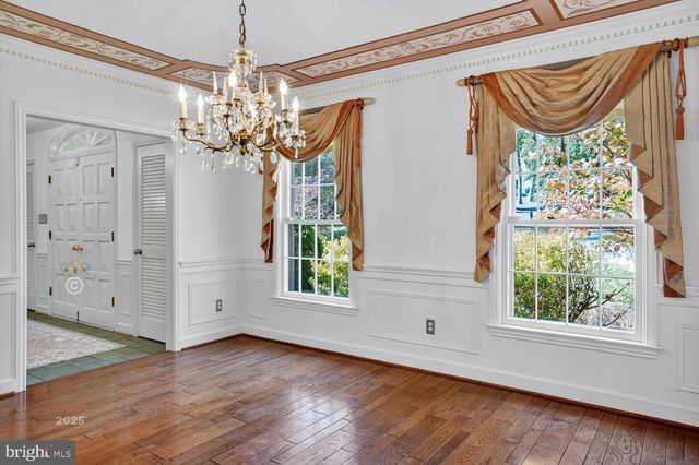 1175 DALEVIEW DR, Mclean, VA 22102