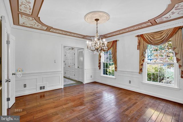 1175 DALEVIEW DR, Mclean, VA 22102