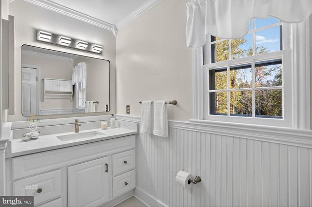 1175 DALEVIEW DR, Mclean, VA 22102