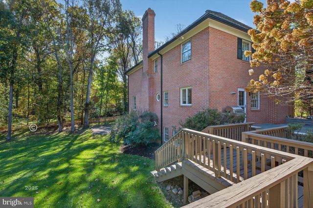 1175 DALEVIEW DR, Mclean, VA 22102