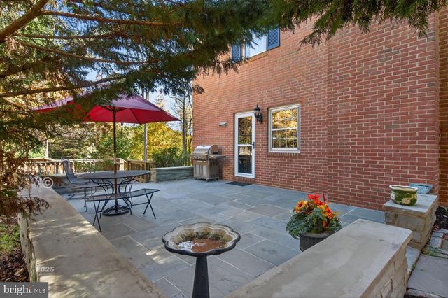 1175 DALEVIEW DR, Mclean, VA 22102