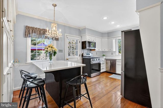 1175 DALEVIEW DR, Mclean, VA 22102