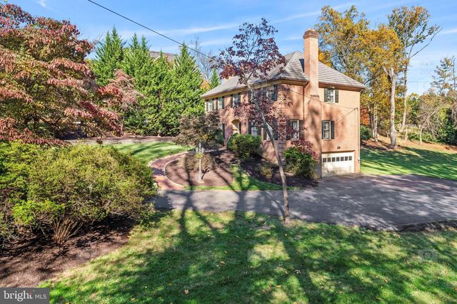 1175 DALEVIEW DR, Mclean, VA 22102