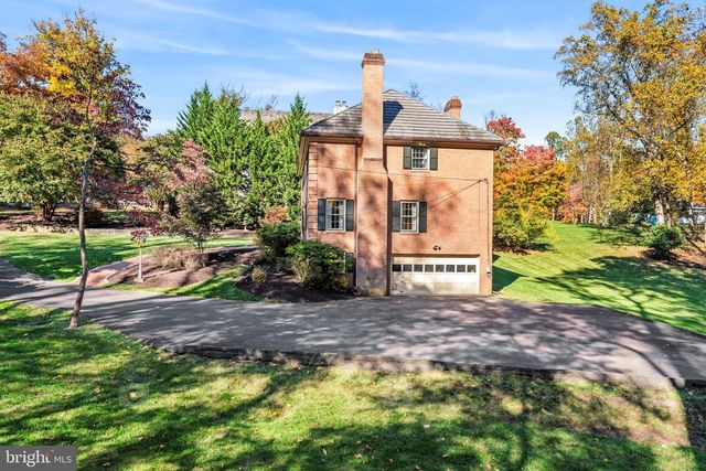 1175 DALEVIEW DR, Mclean, VA 22102