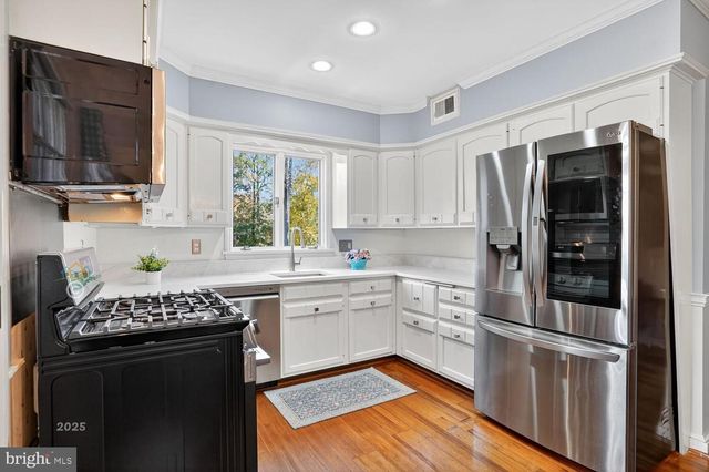 1175 DALEVIEW DR, Mclean, VA 22102