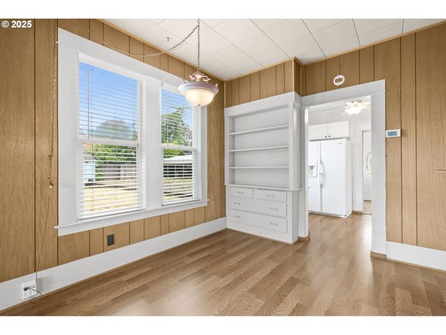 138 Se MAIN St, Estacada, OR 97023