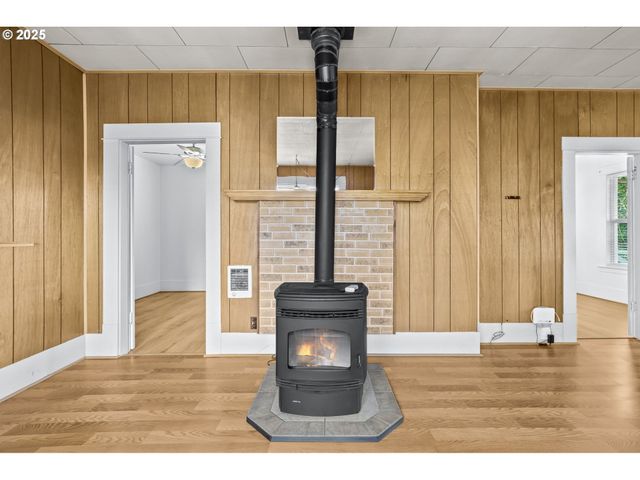 138 Se MAIN St, Estacada, OR 97023