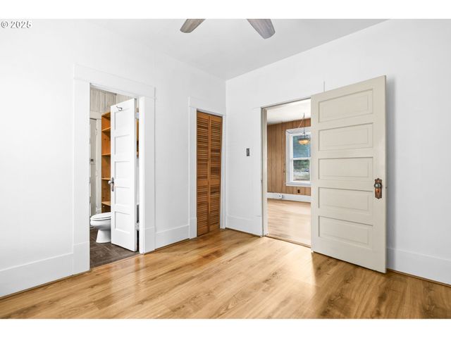 138 Se MAIN St, Estacada, OR 97023