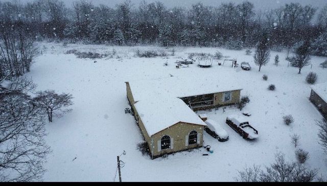 552 Airport Avenue, Dunlap, TN 37327