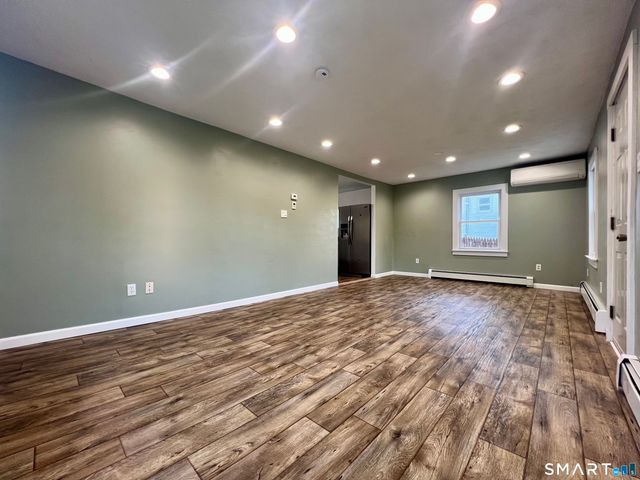160 New Litchfield Street, Torrington, CT 06790