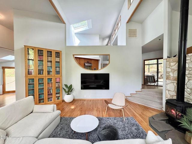 115 Queensferry Road, Cary, NC 27511