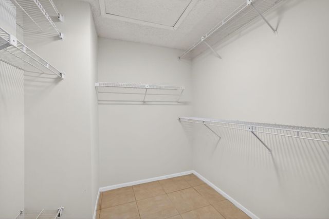 357 Prestwick Circle 2, Palm Beach Gardens, FL 33418