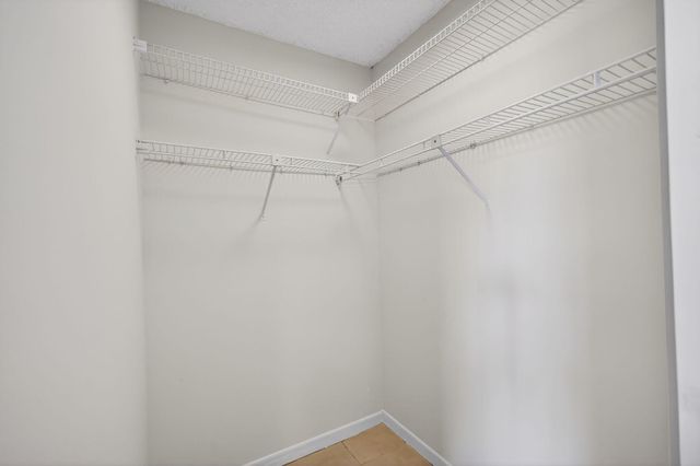 357 Prestwick Circle 2, Palm Beach Gardens, FL 33418