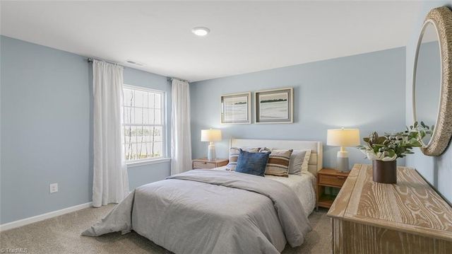 2554 Summersby Drive, Mebane, NC 27302