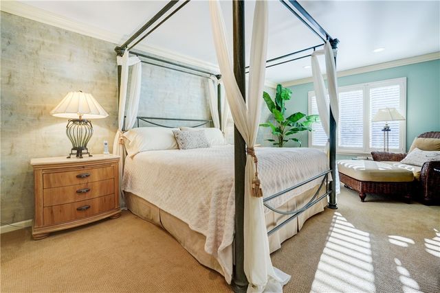 70 Waterview Circle 70, Penfield, NY 14625