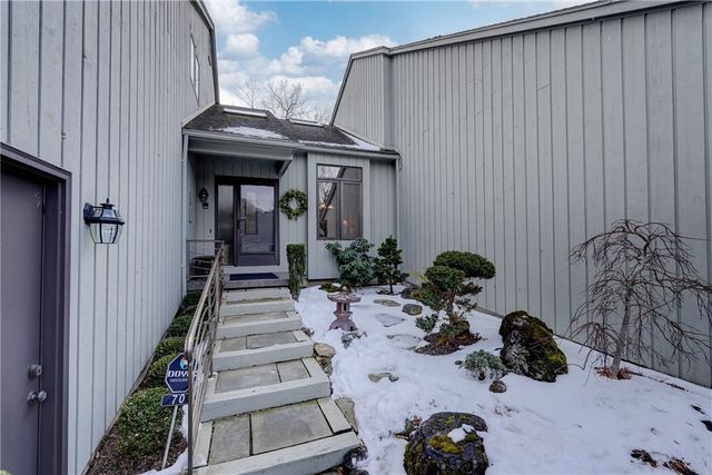 70 Waterview Circle 70, Penfield, NY 14625