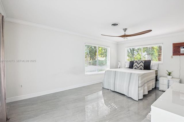 4316 SW 6th St, Plantation, FL 33317