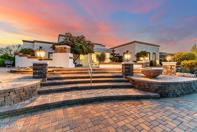 311 W OLESEN Road, Phoenix, AZ 85085