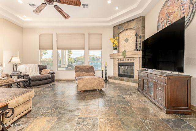 311 W OLESEN Road, Phoenix, AZ 85085