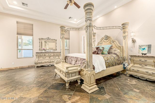 311 W OLESEN Road, Phoenix, AZ 85085