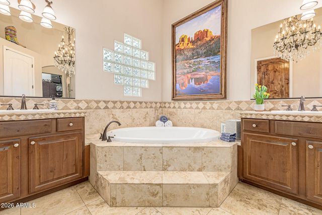 311 W OLESEN Road, Phoenix, AZ 85085