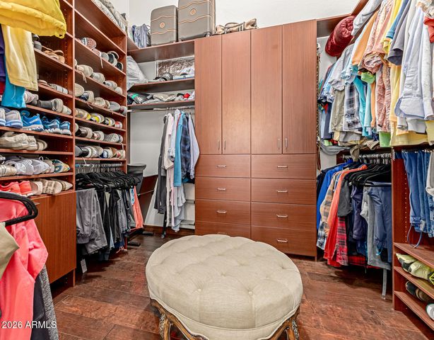 311 W OLESEN Road, Phoenix, AZ 85085