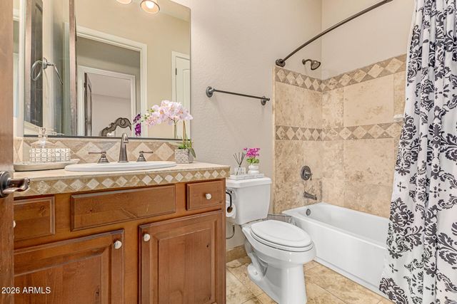 311 W OLESEN Road, Phoenix, AZ 85085