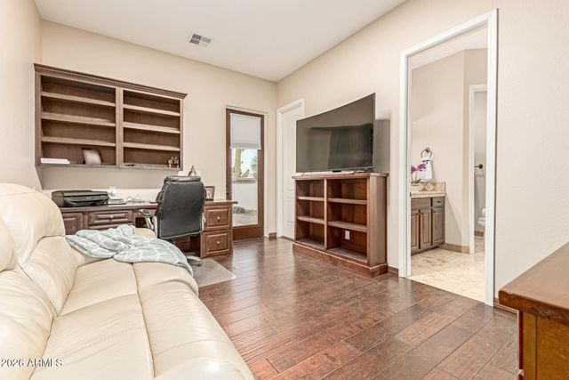 311 W OLESEN Road, Phoenix, AZ 85085