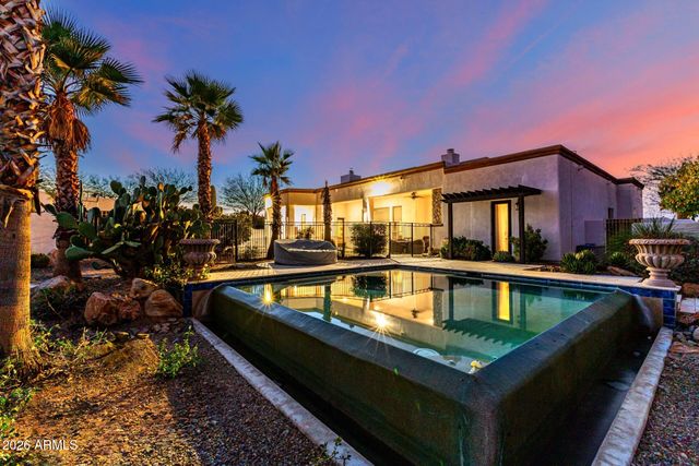 311 W OLESEN Road, Phoenix, AZ 85085