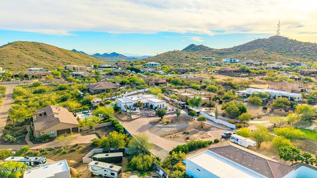 311 W OLESEN Road, Phoenix, AZ 85085