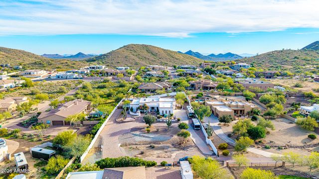311 W OLESEN Road, Phoenix, AZ 85085