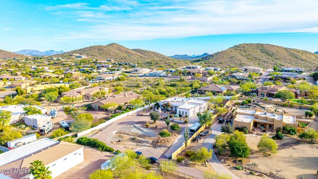 311 W OLESEN Road, Phoenix, AZ 85085