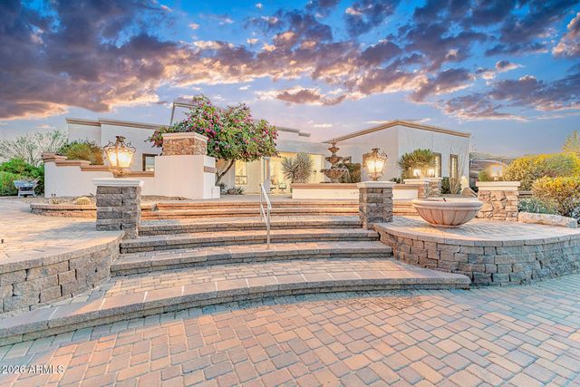 311 W OLESEN Road, Phoenix, AZ 85085