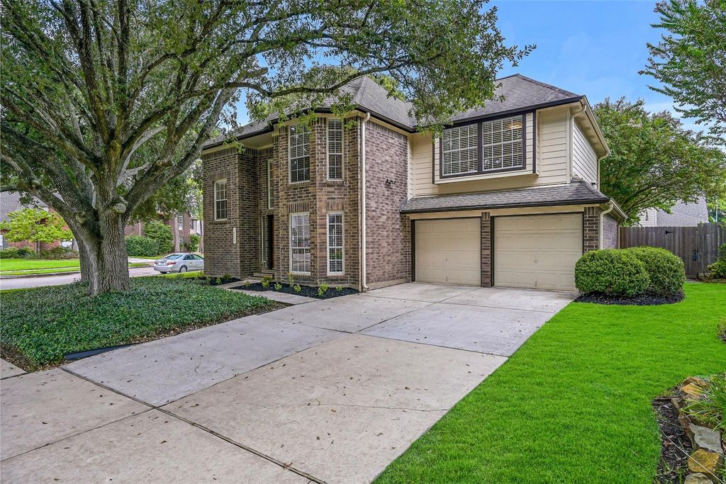 14203 Silver Sky Court, Houston, TX 77062