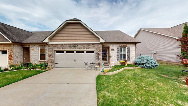 92 Whitman Xing, Clarksville, TN 37043