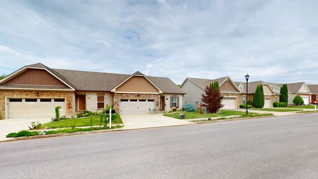 92 Whitman Xing, Clarksville, TN 37043