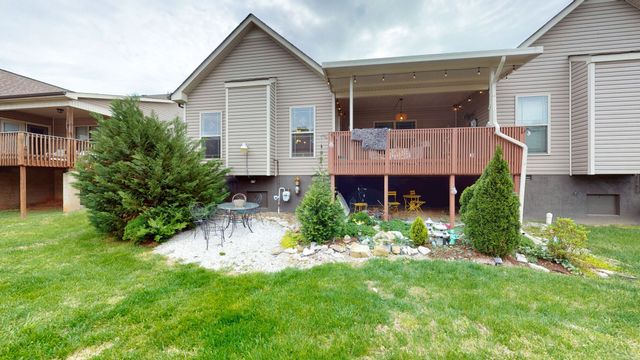 92 Whitman Xing, Clarksville, TN 37043