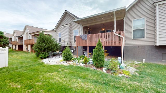 92 Whitman Xing, Clarksville, TN 37043