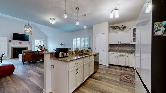 92 Whitman Xing, Clarksville, TN 37043